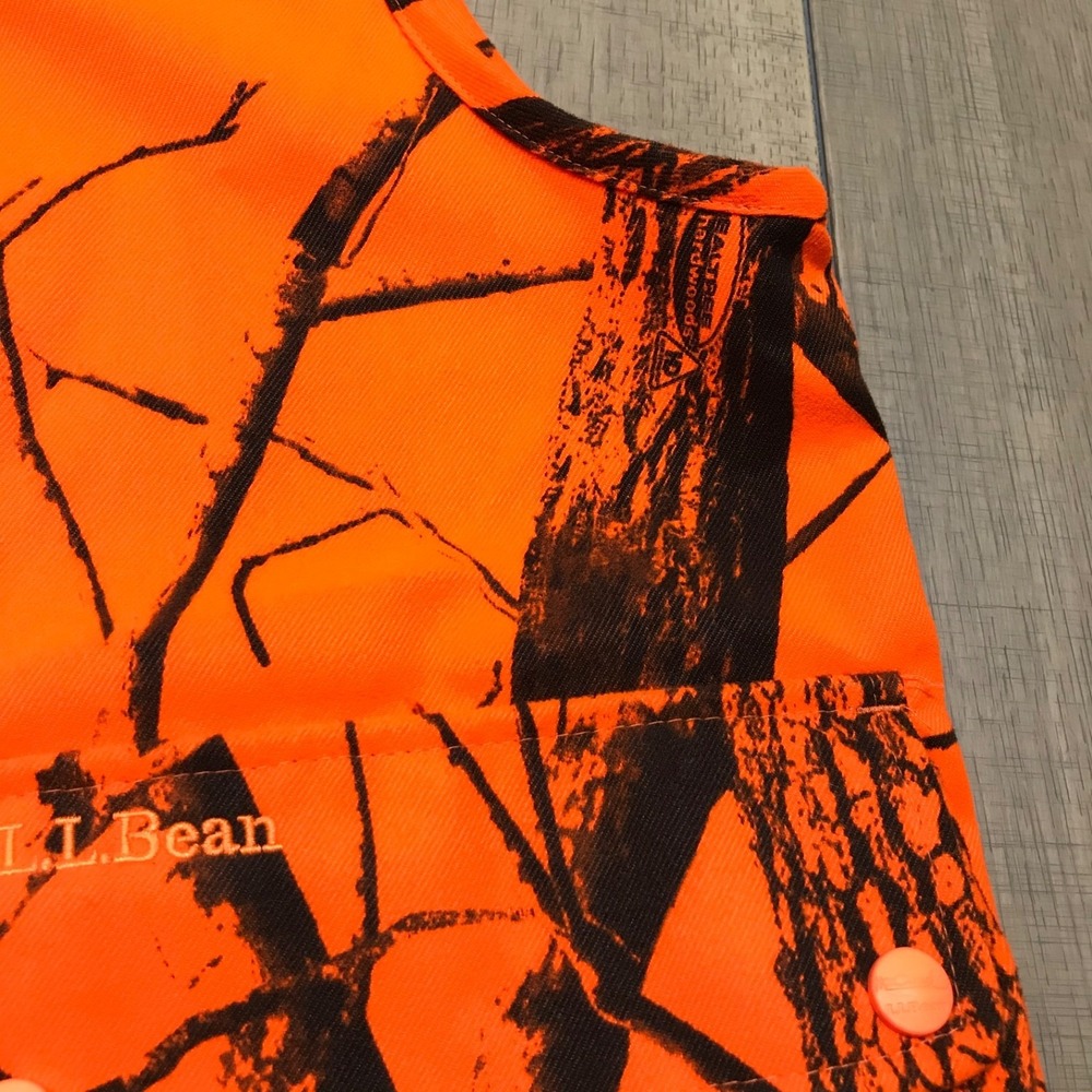 Vintage L.L. Bean Vest Mens M Blaze Orange Camo Realtree Hardwoods Blaze Hunting - Picture 6 of 11